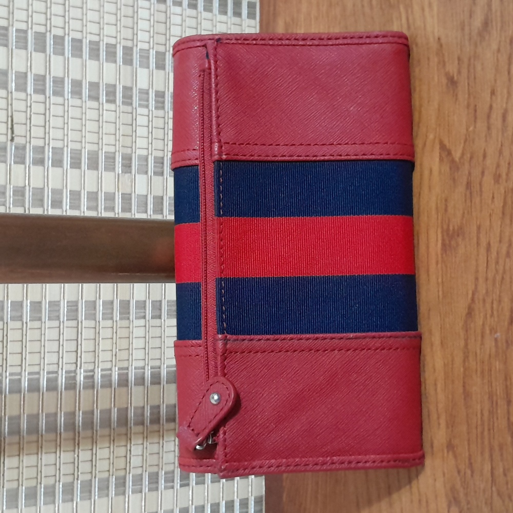 Tommy Hilfiger Wallet - Picture 2 of 4
